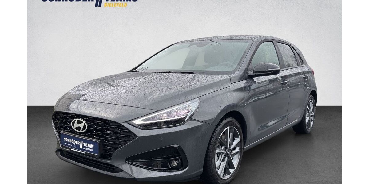 Hyundai i30 11.405 km 22.490 € Bielefeld 33609
