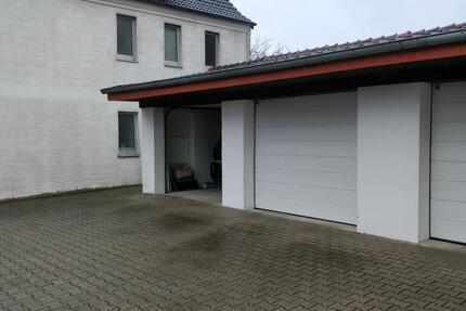 Garagen / Stellplätze Bielefeld Schildesche - 90&euro; | Angebot:26302832