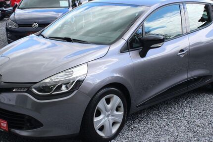 Renault Clio 94.000 km 7.370 &euro; Dissen 49201
