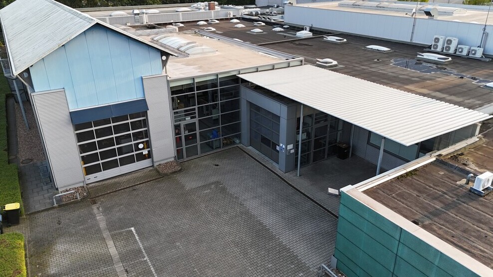 Lager-Produktionsanlage mit Büro in Lübbecke zimmer