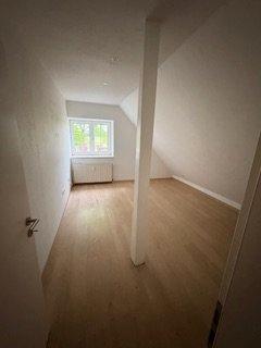 Etagenwohnung Bad Salzuflen Biemsen-Ahmsen - 11 Zimmer, 167 m&sup2;, 960&euro; | Angebot:26632821