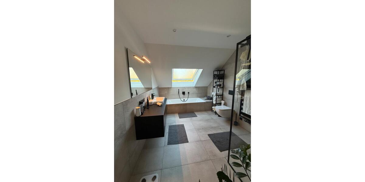 Einfamilienhaus Gütersloh Isselhorst - 11 Zimmer, 295 m&sup2;, 890.000&euro; | Angebot:27028471