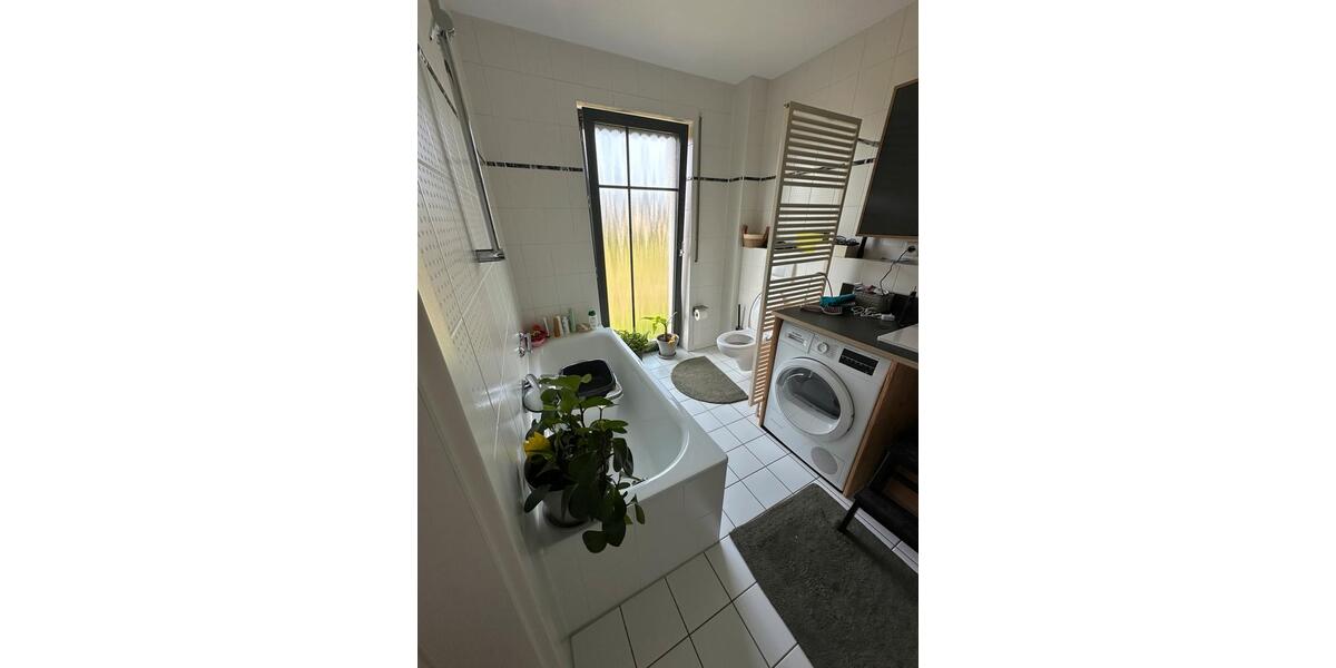 Erdgeschoßwohnung Herford - 3.5 Zimmer, 135 m&sup2;, 385.000&euro; | Angebot:25540094