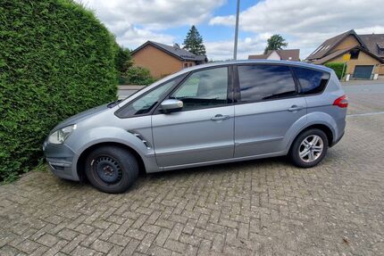 Ford S-Max 201.516 km 6.200 &euro; Augustdorf 32832