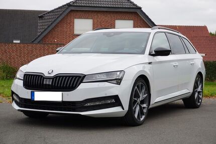 Skoda Superb 144.609 km 22.990 € Rheda-Wiedenbrück 33378