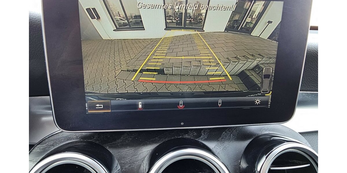 Mercedes-Benz GLC 350 d 4M Exclusive AMG Int. LED AHK RFK PANO 109.247 km 31.490 &euro; Löhne 32584