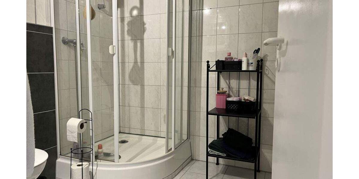 Reihenmittelhaus Bad Salzuflen-Schötmar Schötmar - 5 Zimmer, 121 m&sup2;, 268.000&euro; | Angebot:24402217