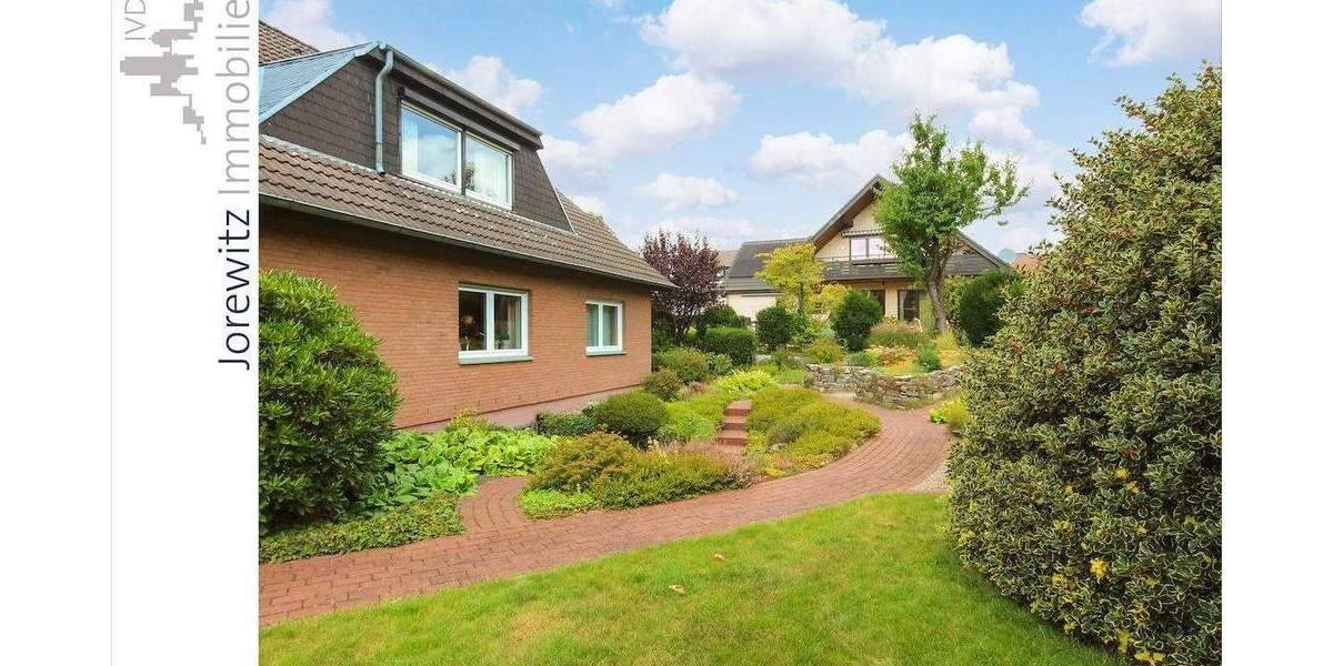 Mehrfamilienhaus, Wohnhaus Bielefeld Brackwede - 6 Zimmer, 191 m&sup2;, 550.000&euro; | Angebot:25669093