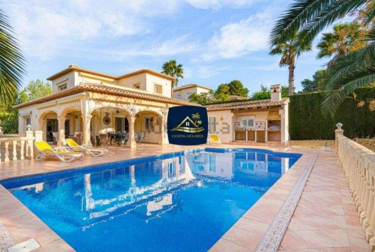 Haus zum Kaufen in Javea 698.000 € 265 m²