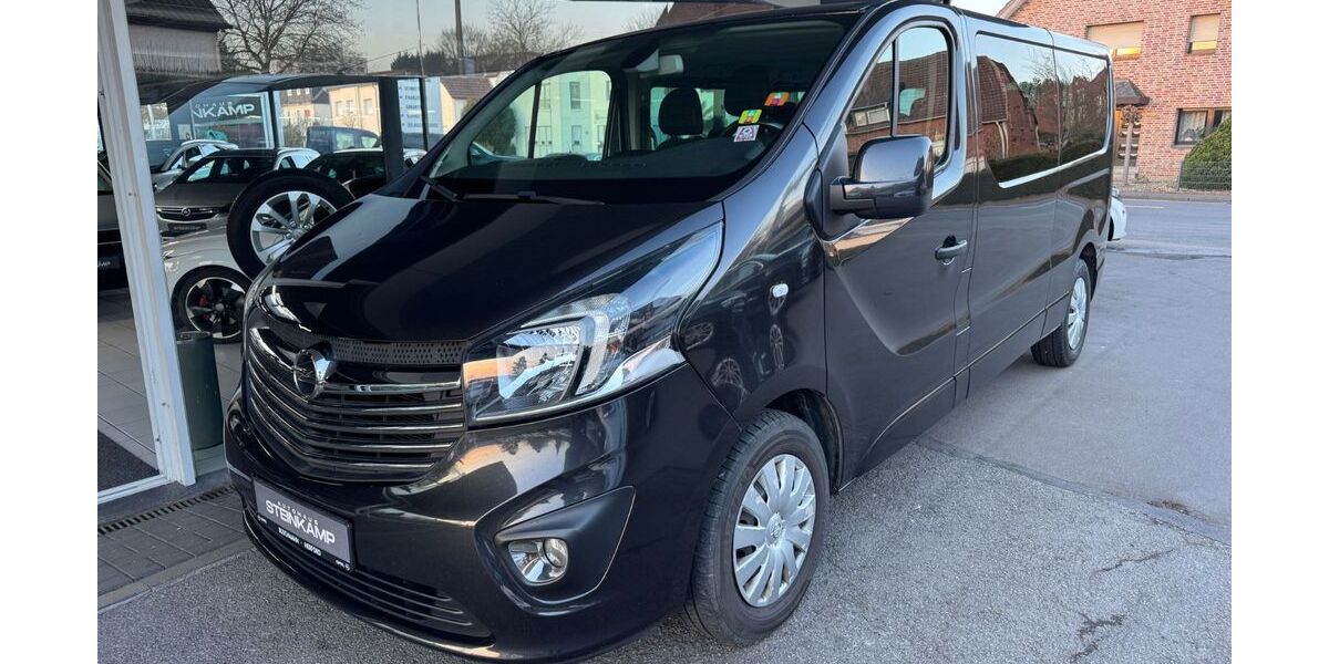Opel Vivaro 170.000 km 10.490 &euro; Bad Salzuflen 32105