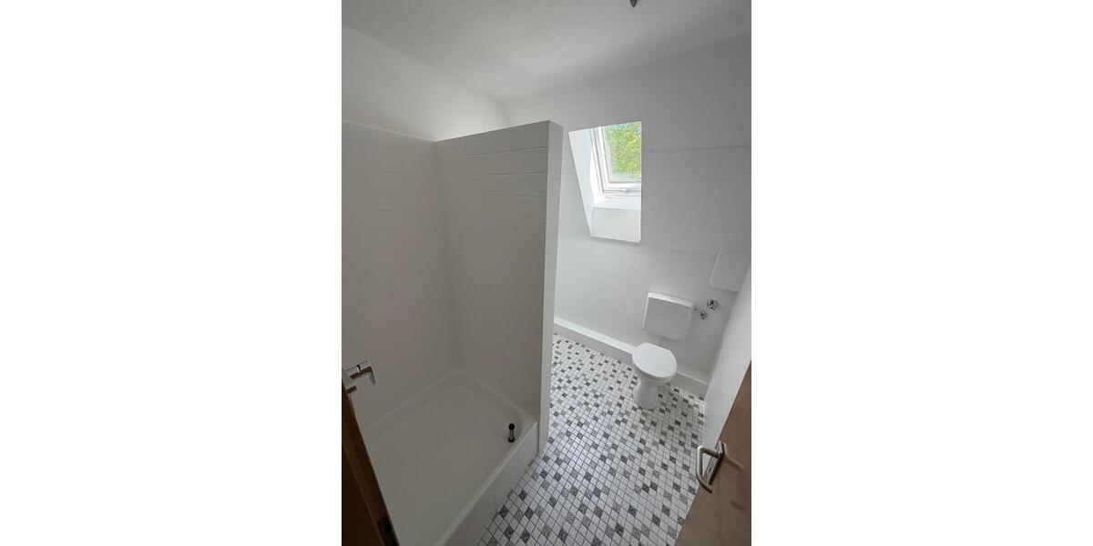 Einfamilienhaus Gütersloh - 5 Zimmer, 136 m&sup2;, 1.350&euro; | Angebot:26434489