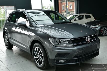 VW Tiguan 227.698 km 13.499 &euro; Lage 32791