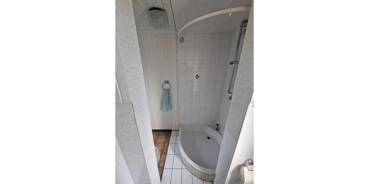 Etagenwohnung Bielefeld Brackwede - 1 Zimmer, 30 m&sup2;, 350&euro; | Angebot:25547501