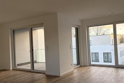 Wohnen am Obersee! Neubau 3-Zimmer-Wohnung mit Loggia 3 zimmer