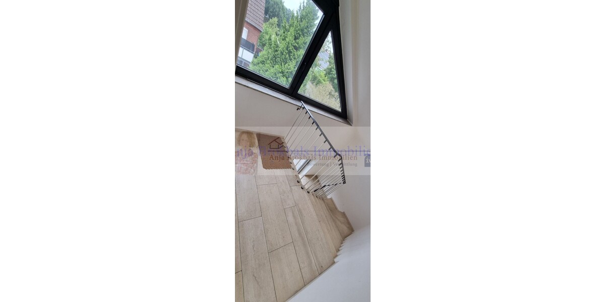 Eigentum statt Miete mit Entwicklungspotential - ideal für tatkräftige junge Handwerker: 3-4 ZKBWc mit Garage in Isselhorst - provisionsfrei für Käufer - 4- Gütersloh Isselhorst | Angebot:27121297