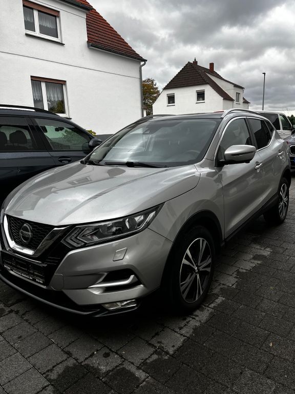 Nissan Qashqai 115.785 km 16.500 € Bünde 32257
