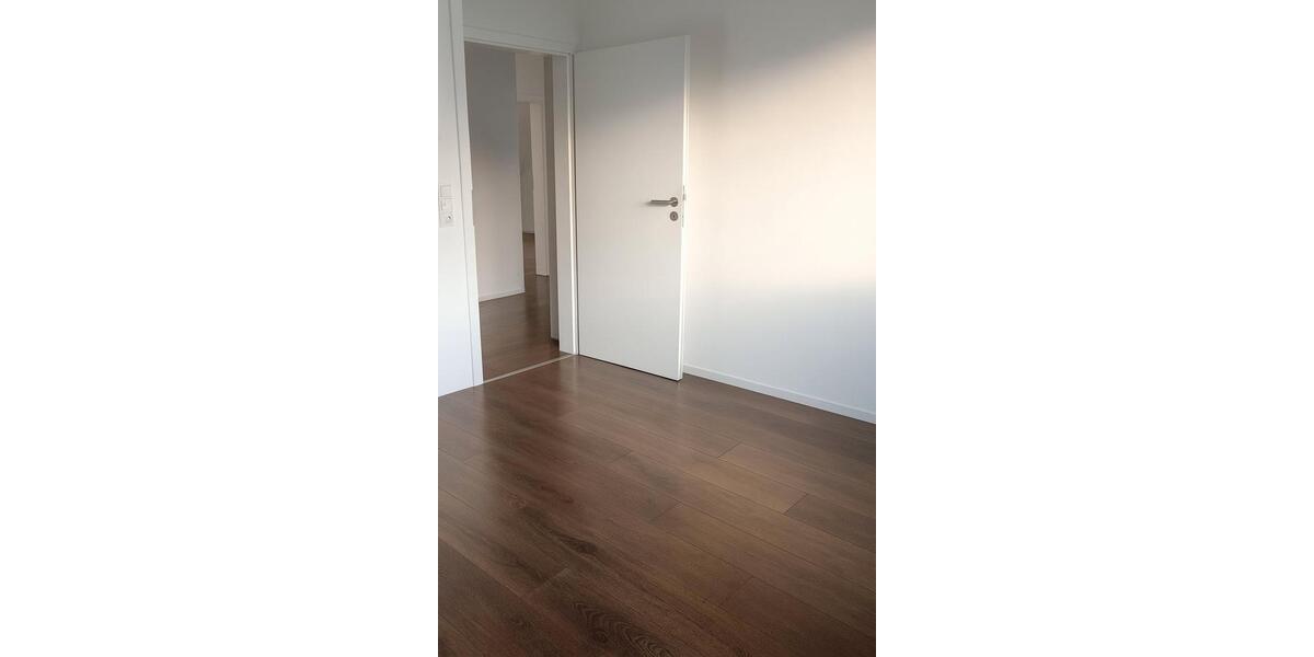 Maisonettenwohnung Bielefeld Jöllenbeck - 3 Zimmer, 115 m&sup2;, 1.150&euro; | Angebot:26332855