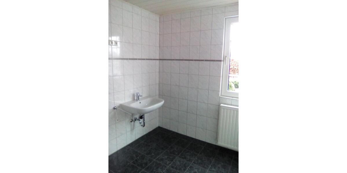 Einfamilienhaus Verl - 6 Zimmer, 141 m&sup2;, 850&euro; | Angebot:25755296