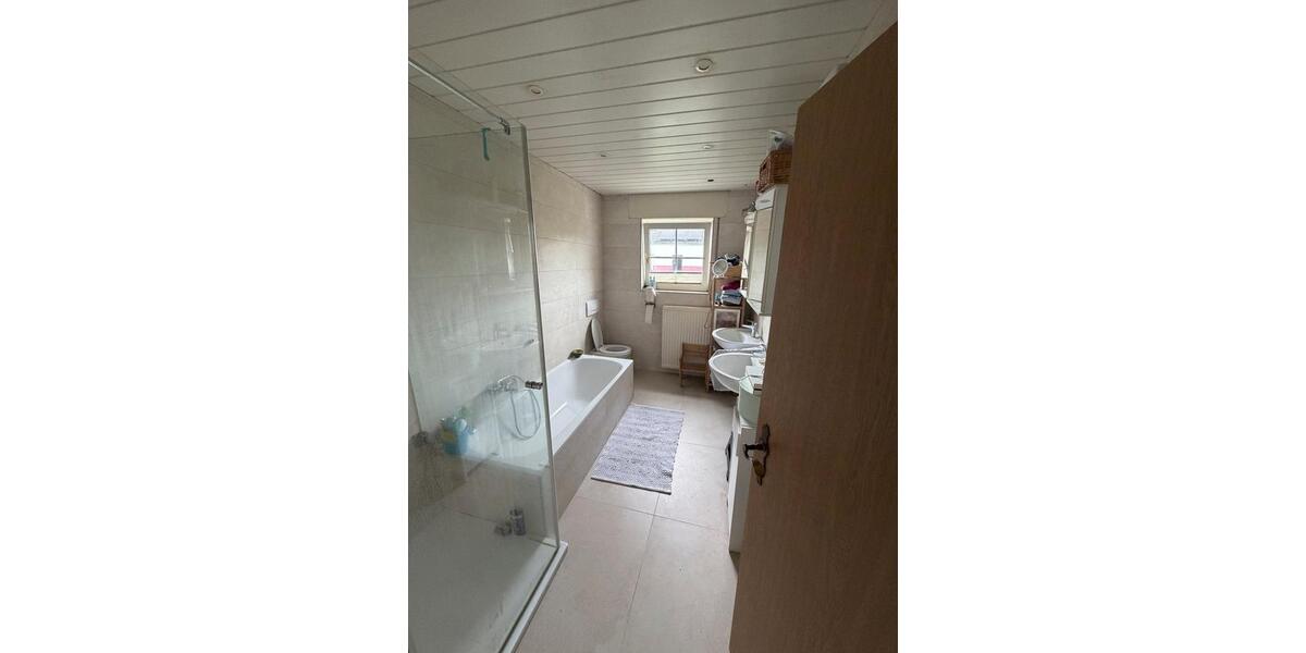 Reihenhaus Bielefeld Schildesche - 6 Zimmer, 137 m&sup2;, 385.000&euro; | Angebot:26957889