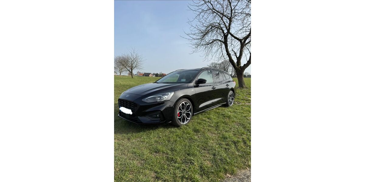 Ford Focus 76.000 km 27.890 &euro; Löhne 32584