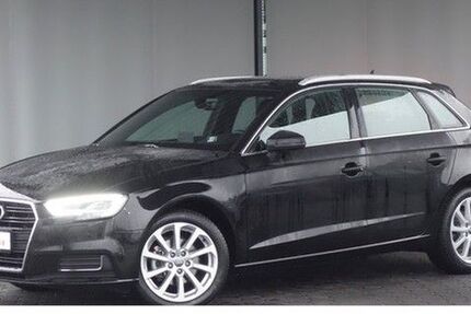 Audi A3 68.250 km 17.999 € Bielefeld-Sennestadt 33689