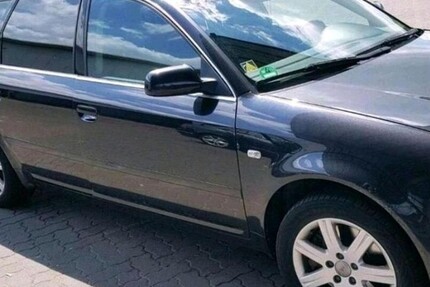 Audi A6 385.000 km 2.600 € Detmold 32756