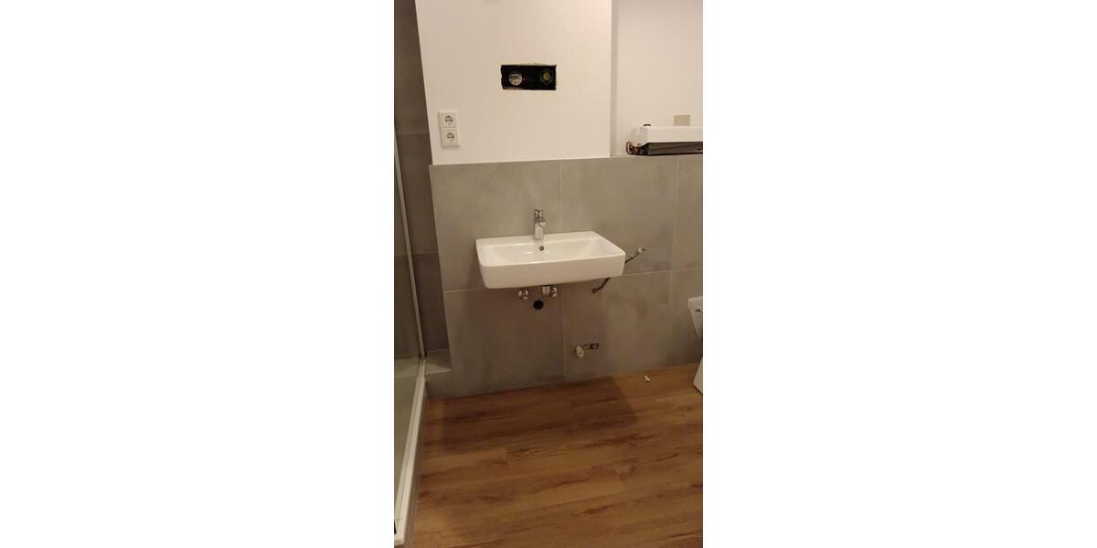 Frisch Sanierte 2-Zi-Wohnung ETW Herford - Balkon Garage Zentral 2 zimmer