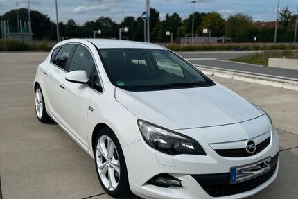 Opel Astra 254.502 km 3.250 € Rödinghausen 32289