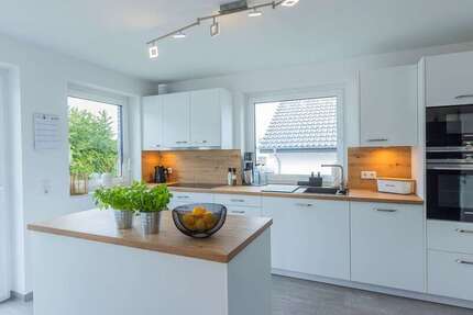 Wohnung Bad Oeynhausen Rehme - 4 Zimmer, 156 m&sup2;, 445.000&euro; | Angebot:25369115
