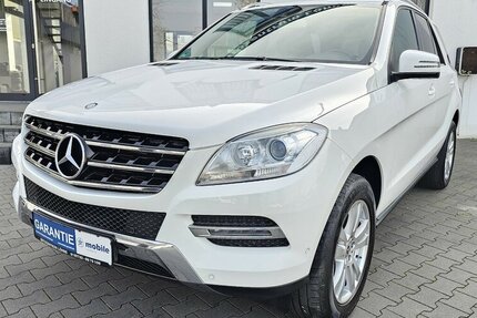 Mercedes-Benz ML 250 CDI 4Matic LEDER NAVI RFK AHK AUS 2.HAND 167.800 km 21.990 &euro; Löhne 32584