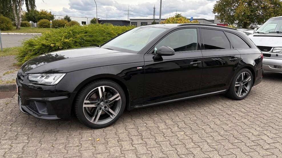 Audi A4 142.775 km 20.800 € Detmold 32758