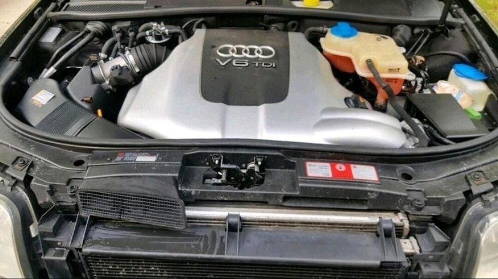 Audi A6 385.000 km 2.600 € Detmold 32756