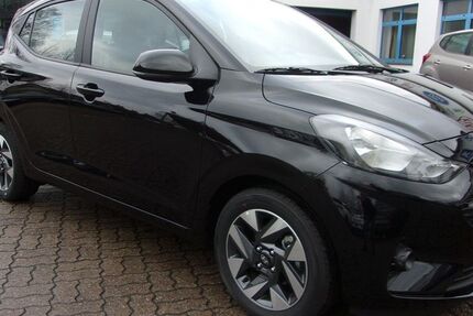 Hyundai i10 2.500 km 18.990 &euro; Herford 32051