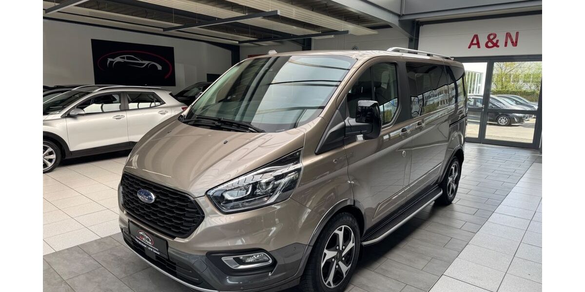 Ford Tourneo Custom 90.000 km 33.900 &euro; Detmold 32758