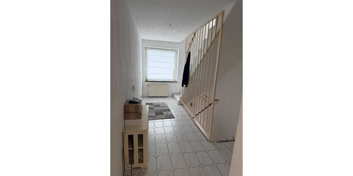 Einfamilienhaus Vlotho - 5 Zimmer, 500 m&sup2;, 340.000&euro; | Angebot:26186485
