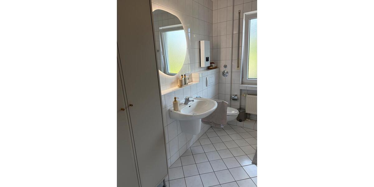 Etagenwohnung Bielefeld Gadderbaum - 2 Zimmer, 80 m&sup2;, 1.000&euro; | Angebot:26408174