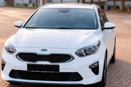 Kia ceed / Ceed 87.000 km 14.800 &euro; Bad Oeynhausen 32547