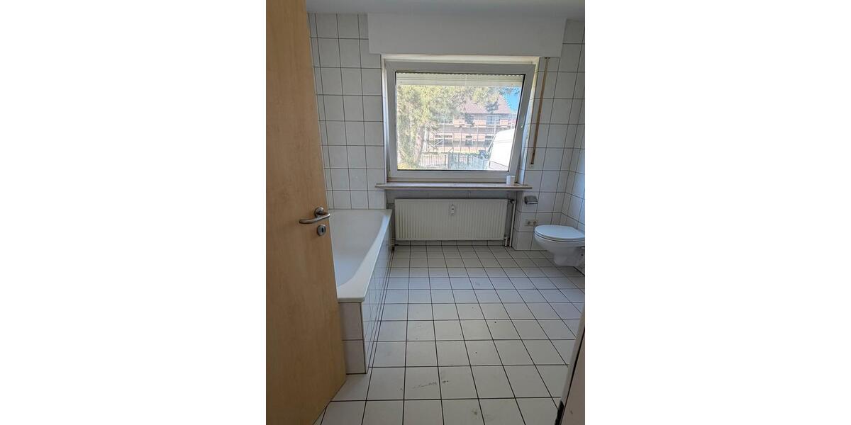 Etagenwohnung Detmold Hakedahl - 2 Zimmer, 65 m&sup2;, 890&euro; | Angebot:25148837