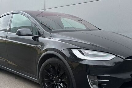 Tesla Model X 184.250 km 29.990 € Bielefeld 33609