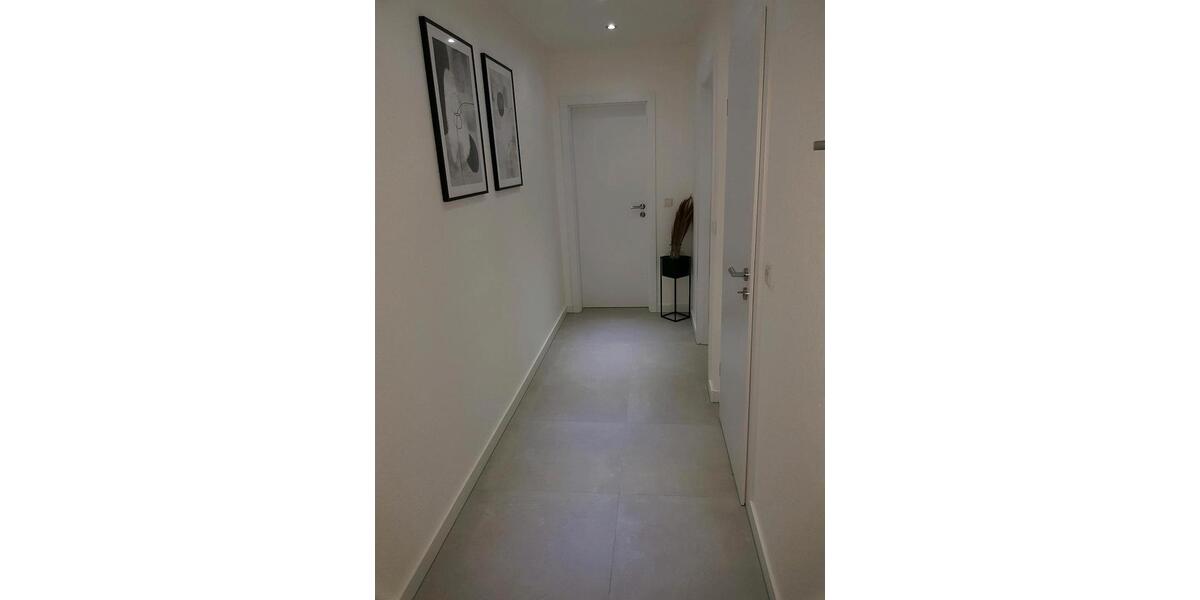 Erdgeschoßwohnung Halle - 4 Zimmer, 112 m&sup2;, 325.000&euro; | Angebot:26521127
