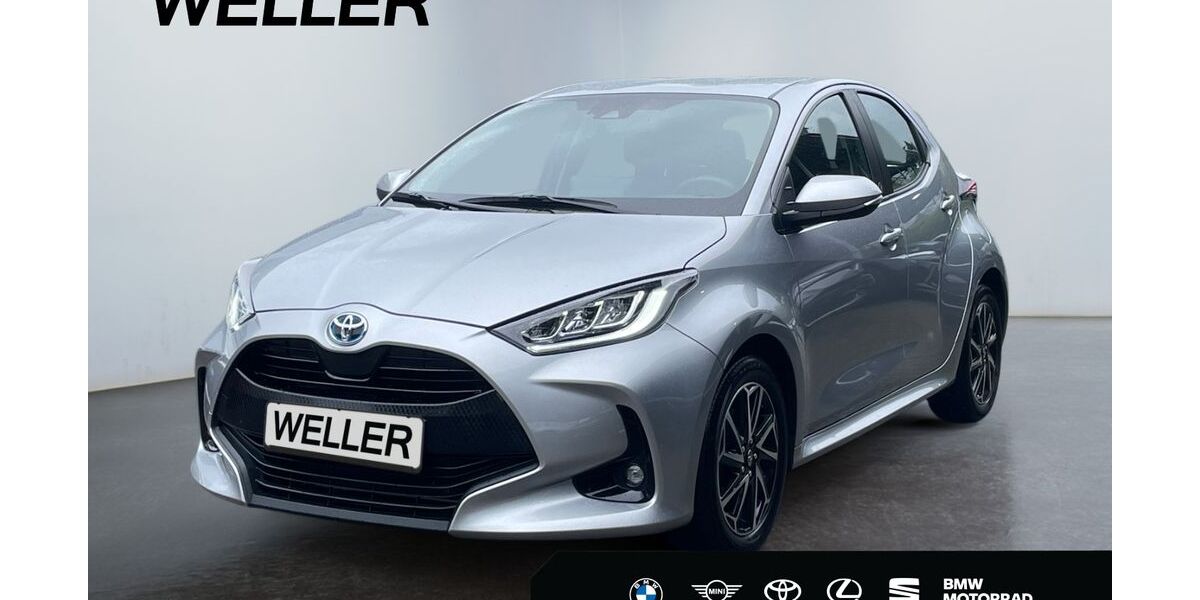 Toyota Yaris 33.033 km 18.895 &euro; Herford 32049