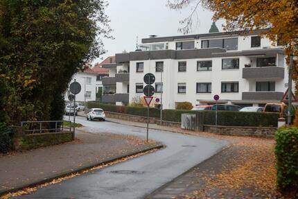 Helle, zentrale 3-Zimmer Wohnung im 2. OG mit Garage, Südbalkon, 3 zimmer