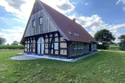 Haus Rietberg - 6 Zimmer, 200 m&sup2;, 2.400&euro; | Angebot:27075912