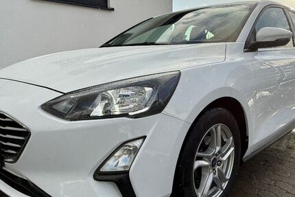 Ford Focus 92.813 km 13.800 &euro; Bielefeld 33659