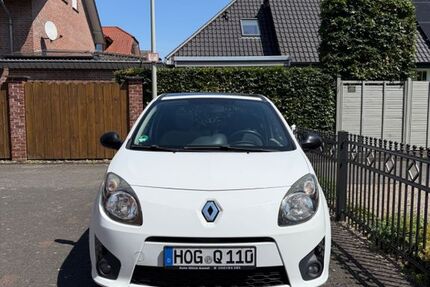 Renault Twingo 142.679 km 2.499 &euro; Verl 33415