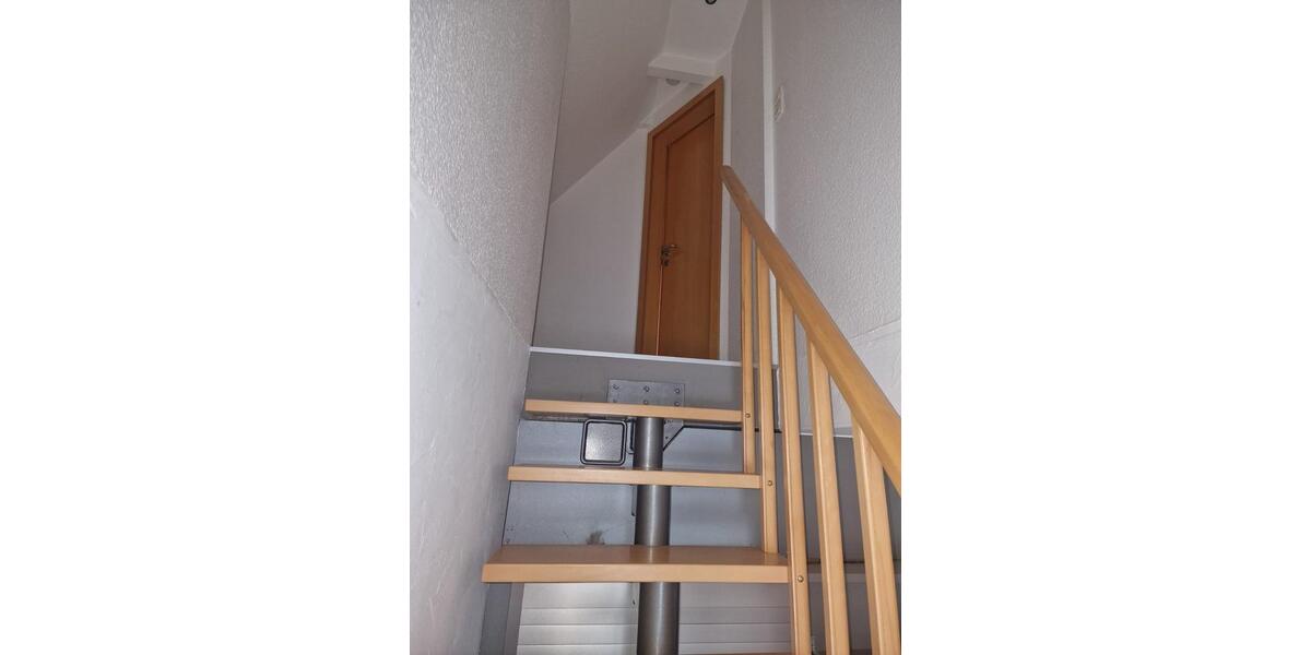 Zweifamilienhaus mit potenzial und OHNE Makler 7 zimmer