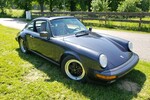 911