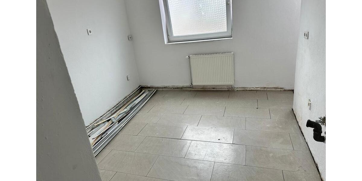 Erdgeschoßwohnung Bad Salzuflen Biemsen-Ahmsen - 4 Zimmer, 120 m&sup2;, 1.250&euro; | Angebot:26507427