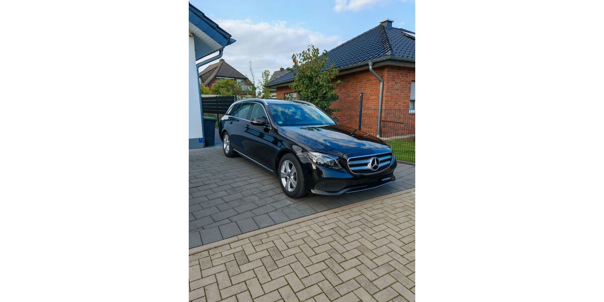 Mercedes-Benz E 220 188.000 km 19.299 &euro; Kirchlengern 32278