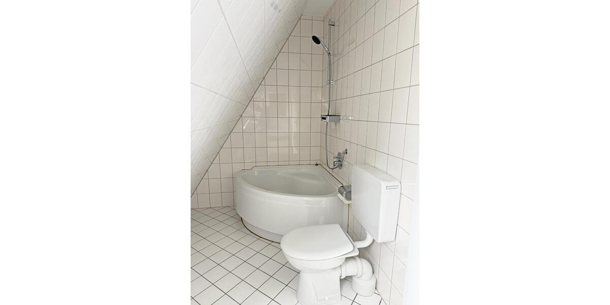 Maisonettenwohnung Bad Oeynhausen - 3 Zimmer, 115 m&sup2;, 980&euro; | Angebot:25342924